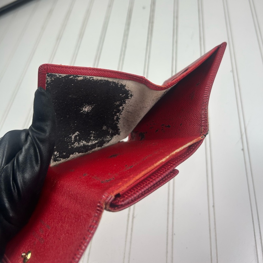 Louis Vuitton Vintage Red Epi Elise Wallet - Picture 6 of 11